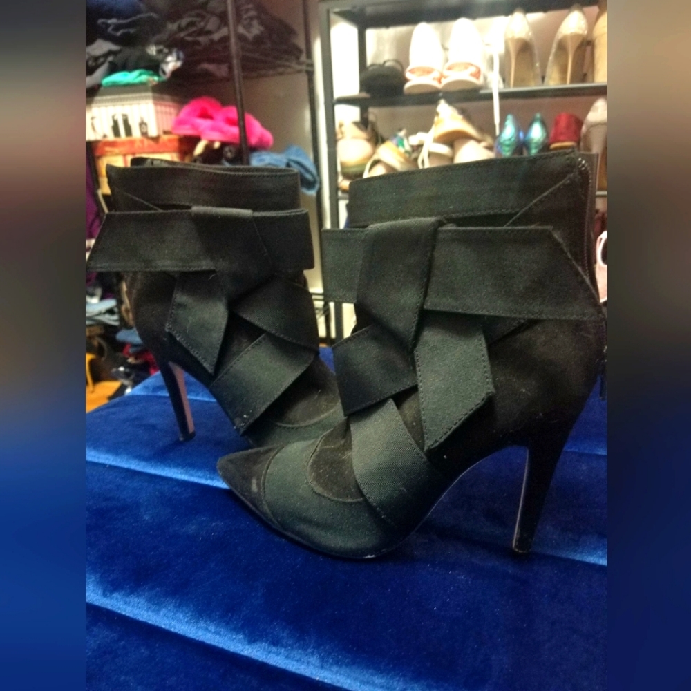Black boots